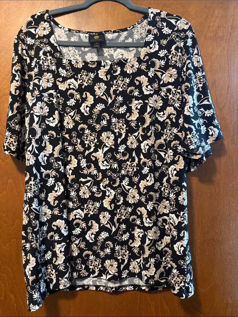 Black Floral Square Neck  Top JM Collection
